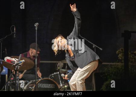 Corte Gesuita, Mantova, Italia, 12 settembre 2022, Irene grandi durante Irene grandi - Concerto di Musica della cantante Italiana Foto Stock