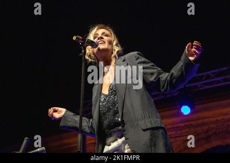 Corte Gesuita, Mantova, Italia, 12 settembre 2022, Irene grandi durante Irene grandi - Concerto di Musica della cantante Italiana Foto Stock