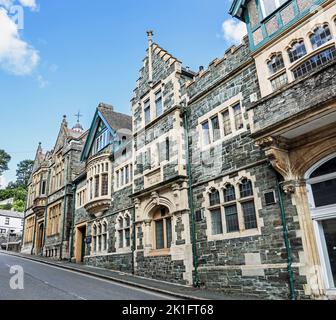 L'ex Tavistock Constitutional Club, ora sede del Conservative Club, è un locale autorizzato. Si trova in Drake Road accanto al Town Council Office Foto Stock