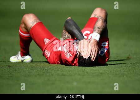 Monza, Italia. 18 settembre 2022. Armando Izzo dell'AC Monza reagisce durante la Serie A una partita di calcio tra l'AC Monza e la Juventus FC. Credit: Nicolò campo/Alamy Live News Foto Stock