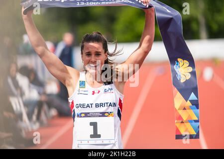 Charlie Follett di Gran Bretagna vince la medaglia d'oro ai campionati europei di pentathlon senior a Szekesfehervar, Ungheria, 18 settembre 2022. (CTK Foto Stock