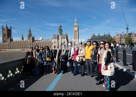 Westminster, Londra, Regno Unito. 18th Settembre 2022. Un minuto di silenzio si terrà in tutto il paese questa sera alle 8pm in ricordo di sua Maestà la Regina. Le campane del Big ben vicino all'Abbazia di Westminster suoneranno. Il credito: Maureen McLean/Alamy Live News Foto Stock