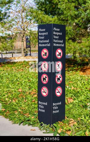 Rispetta il tuo cartello National Memorial presso la Memorial Plaza del 11th settembre al Flight 93 Memorial di Stoystown, Pennsylvania. Foto Stock