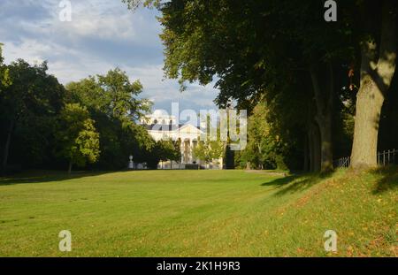 Woerlitz villa castello nei giardini storici Foto Stock