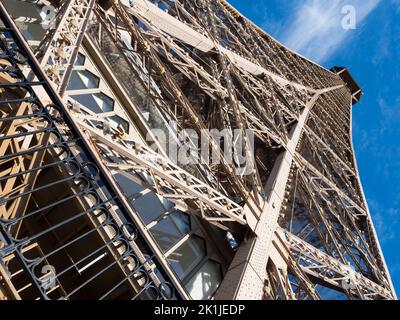 Guardando verso la Torre Eiffel. Foto Stock
