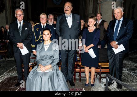 Stoccolma, Svezia. 18th Set, 2022. La Principessa Corona Vittoria di Svezia partecipa al concerto commemorativo "come in cielo così anche sulla terra" nella chiesa di Riddarholm a Stoccolma domenica 18 settembre 2022. Il concerto è stato tenuto in memoria di Carlo XV, morto il 18 settembre 1872 e aperto da Vox Archangeli che eseguiva canto gregoriano e si è concluso con fa. Requiem di Reissiger dedicato a Karl XIV Johan. Foto di Ida Åkesson/Stella Pictures/ABACAPRESS.COM Credit: Abaca Press/Alamy Live News Foto Stock