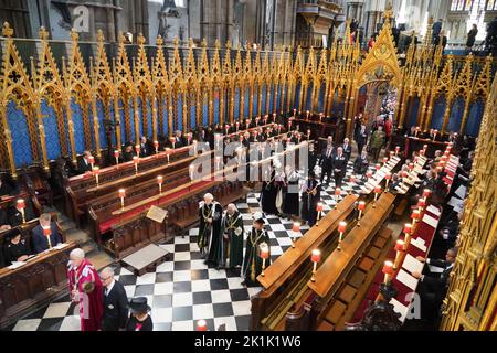 Gli ospiti arrivano al funerale di Stato della Regina Elisabetta II, tenuto all'Abbazia di Westminster, Londra. Data immagine: Lunedì 19 settembre 2022. Foto Stock