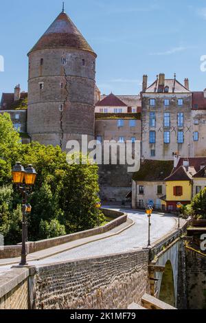 Semur-en-Auxois, Borgogna, Francia Foto Stock