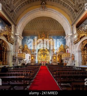 Chiesa di San Francesco interno (Igreja de Sao Francisco) - Guimaraes, Portogallo Foto Stock