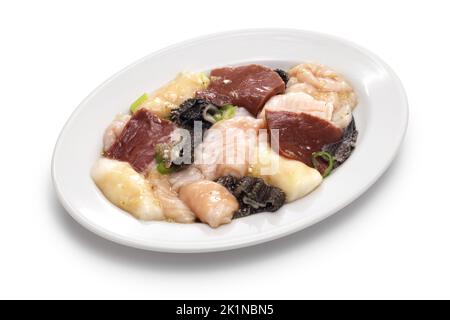 Carne di manzo cruda prima della grigliatura, ingredienti coreani per barbecue Foto Stock