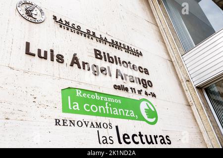 Bogota Colombia,la Candelaria Centro Historico centro storico centro storico Carrera 4 Calle 11 Biblioteca Luis Angel Arango, fuori exterio Foto Stock