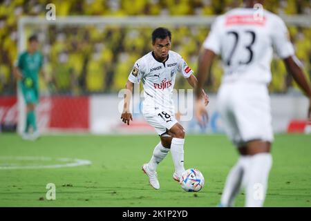 Stadio Sankyo Frontier Kashiwa, Chiba, Giappone. 17th Set, 2022. Chanathip (Frontale), 17 SETTEMBRE 2022 - Calcio/Calcio : 2022 J1 incontro di Lega tra Kashiwa Reysol 1-1 Kawasaki Frontale al Sankyo Frontier Kashiwa Stadium, Chiba, Giappone. Credit: Naoki Morita/AFLO SPORT/Alamy Live News Foto Stock