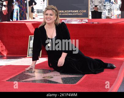 Hollywood, Stati Uniti. 19th Set, 2022. Kelly Clarkson alla sua cerimonia della star della Walk of Fame di Hollywood il 19 settembre 2022 a Hollywood, California. © OConnor/AFF-USA.com Credit: AFF/Alamy Live News Foto Stock