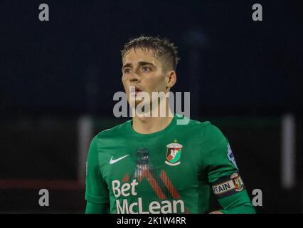 The Oval, Belfast, Irlanda del Nord, Regno Unito. 06 settembre 2022. Toals County Antrim Shield – Glentoran 1 Distilleria Lisburn 0. Giocatore della Irish League, Jay Donnelly (9) in azione. Foto Stock