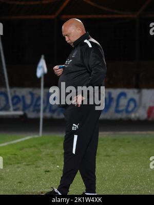 Ballymena Showgrounds, Ballymena, County Antrim, Irlanda del Nord, Regno Unito. 23 ago 2022. Danske Bank Premiership – Ballymena United 1 Cliftonville 2. Irish League manager, Ballymena United manager David Jeffrey. Foto Stock