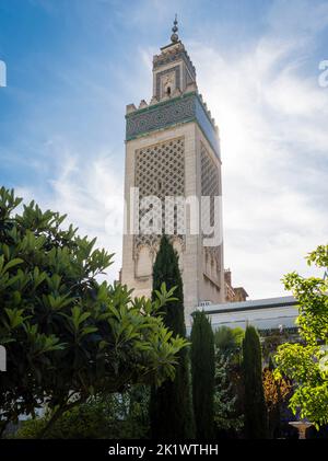 Cortile della Grande Moschea di Parigi, una delle più grandi moschee in Francia Foto Stock