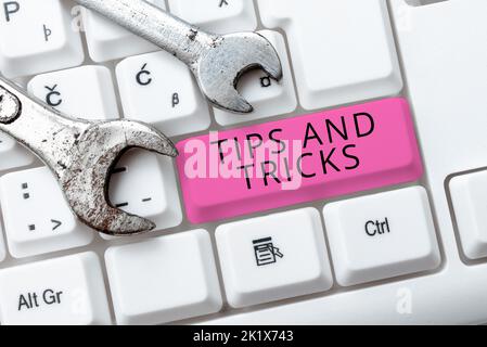 Didascalia di testo Presentazione Suggerimenti e trucchi Consigli utili che rendono più facile l'azione. Foto concettuale consigli utili che rende certo Foto Stock