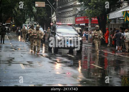 salvador, bahia, brasile - 7 settembre 2022: Agenti della polizia federale durante la parata di indipendenza del Brasile nella città di Salvador. Foto Stock