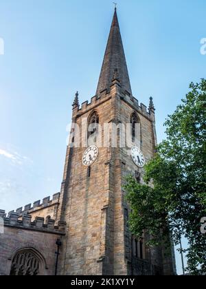 La Chiesa di San Pietro con San Giacomo da St Peters Gate all'alba a Nottingham Nottinghamshire Inghilterra Foto Stock