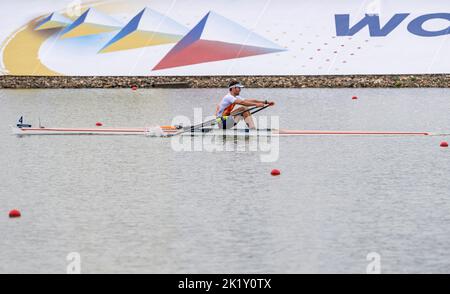 Melvin Twellaar dei Paesi Bassi gareggia durante il Day 4 dei Campionati mondiali di canottaggio 2022 al Labe Arena Racice il 21 settembre 2022 a Racice, Repubblica Ceca. (Foto CTK/Ondrej Hajek) Foto Stock