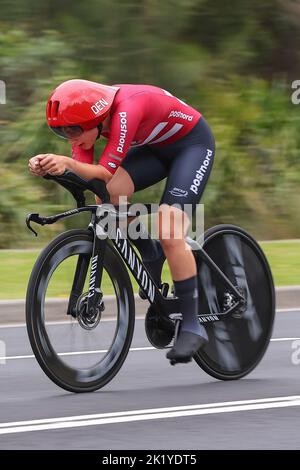 21st settembre 2022; Wollongong, Illawarra, Galles del Sud, Australia: UCI World Road Cycling Championships: Rebecca Koerner di Danimarca durante il cronometro a squadre miste. Foto Stock