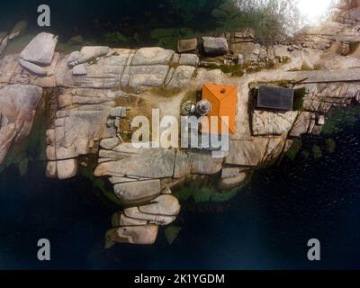 Vista aerea del faro di Punta Cabalo sull'isola di Arousa, Spagna. Foto Stock