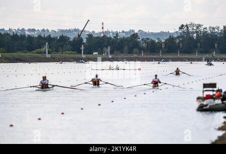 Racice, Repubblica Ceca. 21st Set, 2022. 4° giorno del 2022° Campionato Mondiale di Rowing, Labe Arena Racice il 21 settembre 2022 a Racice, Repubblica Ceca. Credit: Ondrej Hajek/CTK Photo/Alamy Live News Foto Stock
