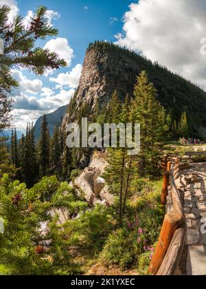 Vista di Big Beehive nelle Montagne Rocciose di Banff, Alberta, Canada. Foto Stock