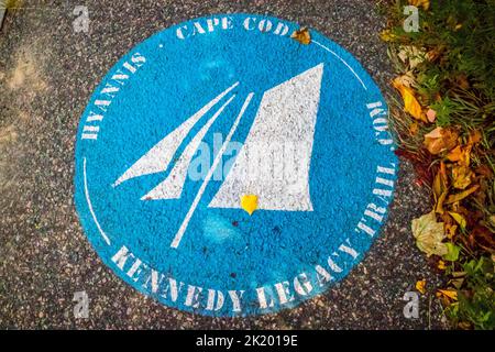 Una strada d'ingresso che porta a Cape Code, Massachusetts Foto Stock