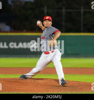 Regensburg, Baviera, Germania. 21st Set, 2022. Il lanciatore spagnolo RONALD MEDRANO lancia un campo nel qualificatore World Baseball Classic nella Armin Wolf Baseball Arena di Ratisbona, Germania. (Credit Image: © Kai Dambach/ZUMA Press Wire) Foto Stock