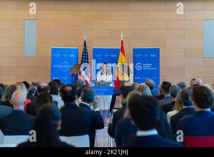 Mercoledì 21 settembre 2022, nell'ambito del programma Cancer Moonshot della Biden Administration, First Lady Jill Biden e Queen Letizia di Spagna, Presidente Onorario di Asociación Española Contra el Cáncer ("AECC;" Associazione spagnola contro il cancro), Visita il Columbia University Irving Medical Center nel quartiere di Washington Heights di New York City, New York, per sottolineare l'importanza della ricerca sul cancro e della cooperazione globale nel tentativo di porre fine al cancro così come lo conosciamo. In vista della Giornata Mondiale della Ricerca sul cancro (24th settembre), la visita della First Lady and Queen Letizia si concentrerà su come l'Herbert Irving Foto Stock