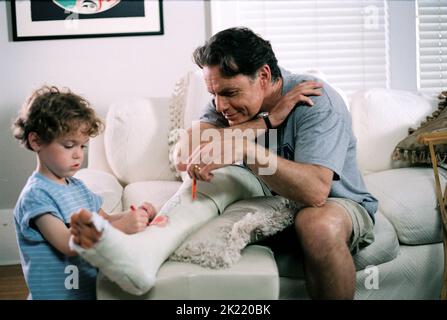 CONNOR CHRISTOPHER LEVINS, Bruce Greenwood, otto al di sotto di, 2006 Foto Stock