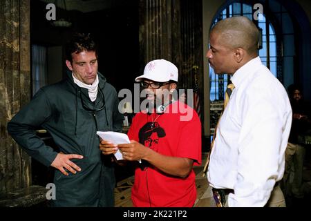 CLIVE OWEN, Spike Lee, Denzel Washington, all'interno di uomo, 2006 Foto Stock