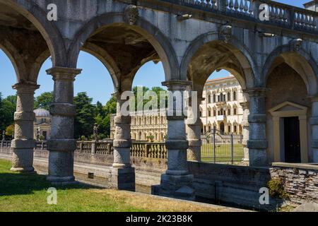 Esterno della storica Villa Contarini a Piazzola sul Brenta, provincia di Padova, Veneto, Italia Foto Stock