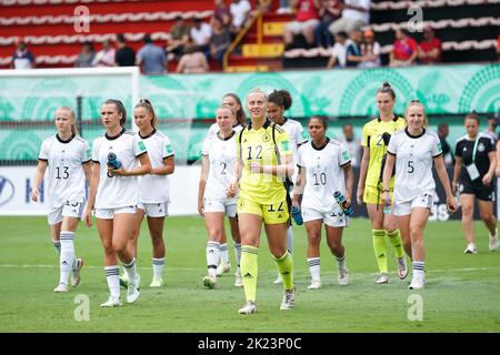 Alajuela, Costa Rica. 13th ago, 2022. Alajuela, Costa Rica, 13th 2022 agosto: La Germania entra in sede durante la partita di calcio della Coppa del mondo di donne FIFA U20 Costa Rica 2022 tra la Germania e la Nuova Zelanda a Morera Soto ad Alajuela, Costa Rica. (Daniela Porcelli/SPP) Credit: SPP Sport Press Photo. /Alamy Live News Foto Stock