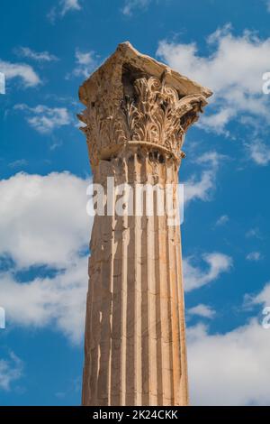 Una immagine di una delle colonne del Tempio di Zeus Olimpio (Atene). Foto Stock