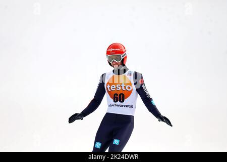 Markus Eisenbichler (TSV Siegsdorf) beim FIS Weltcup Skispringen Qualifikation Titisee-Neustadt Foto Stock