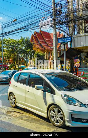 Bangkok Thailandia 26. Gennaio 2020 la vita cittadina strade automobili persone a Don Mueang Bangkok Thailandia. Foto Stock