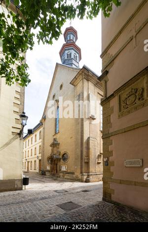 Lussemburgo città, maggio 2022. Vista esterna della chiesa protestante nella città vecchia Foto Stock