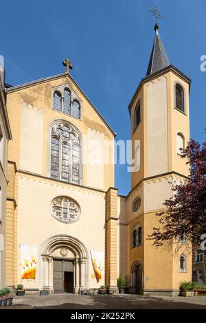 Lussemburgo, maggio 2022. Vista della facciata esterna della chiesa di Sant'Alfonso nel centro della città Foto Stock