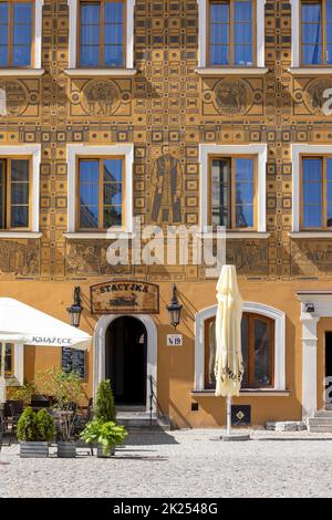 Lublino, Polonia - 23 maggio 2022: Case decorative medievali nella Piazza della Città Vecchia Foto Stock