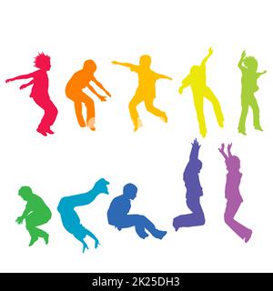 Silhouette colorate di bambini che saltano isolato su sfondo bianco Foto Stock
