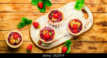 Tartine estive con fragole, extra large Foto Stock