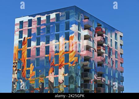 Almere, Paesi Bassi, dal 7 al 2022 agosto. Flores torre residenziale. Foto Stock