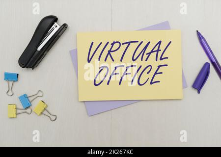 Ufficio virtuale del testo di scrittura a mano. Internet concetto di dominio operativo di qualsiasi azienda o organizzazione virtualmente flashy School Office forniture, insegnare Collezioni di apprendimento, Strumenti di scrittura Foto Stock