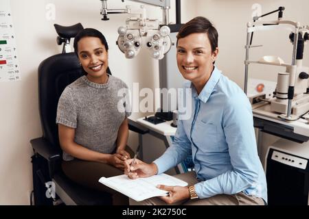 Per una visione cristallina venite a trovarci Foto Stock