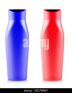 set di bottiglie di shampoo. Isolato su sfondo bianco con tracciato di ritaglio Foto Stock