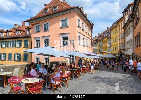 Caffè sulla Obere Brücke, Bamberga, Baviera, Germania Foto Stock