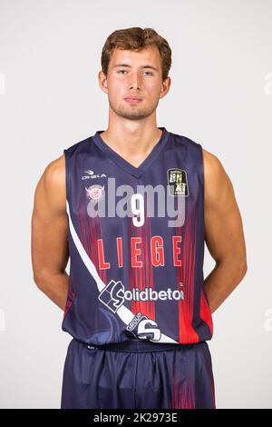 Liegi. BELGA, 22 settembre 2022, Bram Bogaerts di Liege si presenta ad un photoshoot della squadra belga di Basket Liege Basket, davanti alla 2022-2023 BNXT League, giovedì 22 settembre 2022 a Liege. FOTO DI BELGA JAMES ARTHUR GEKIERE Foto Stock