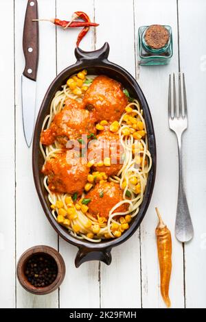 Cotolette e spaghetti vegetariani, spazio per il testo. Foto Stock